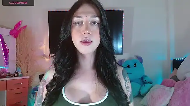 Snapshot of karla_zambrano chatting on December 2024 08:08:01 PM karla zambrano online show from December 2024 08:08:01 PM