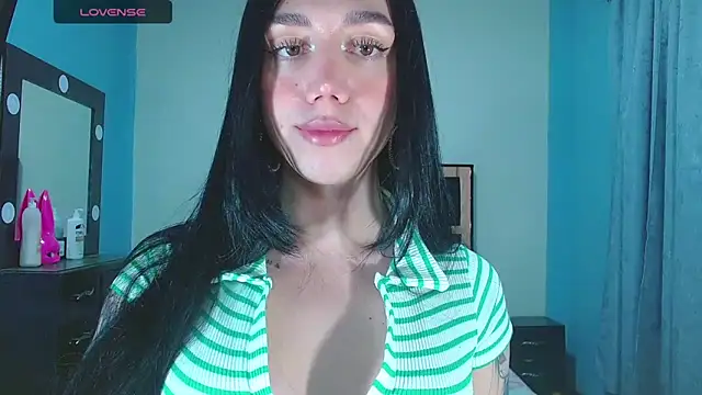 Snapshot of karla_zambrano chatting on May 2026 07:20:01 PM karla zambrano online show from May 2026 07:20:01 PM