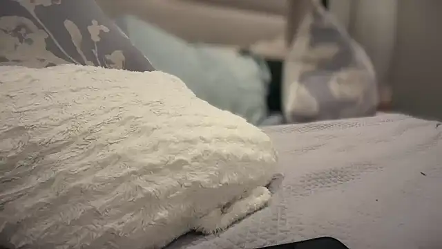 69woodinson online show from November 2025 02:44:01 AM