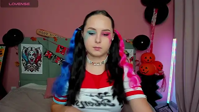 BeatriceReeves online show from October 2025 01:07:02 AM