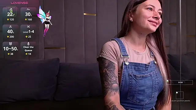 Ishtar Divine online show from September 2025 04:55:02 AM