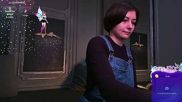 Snapshot of Ishtar_Divine chatting on February 2026 03:46:01 PM Ishtar Divine online show from February 2026 03:46:01 PM