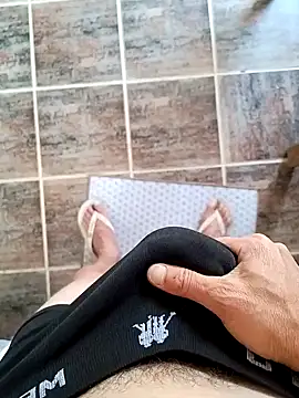 Snapshot of paubabando_ chatting on December 2024 04:46:02 PM paubabando online show from December 2024 04:46:02 PM