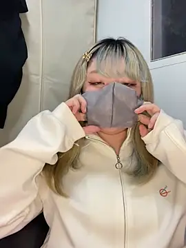 YUNA-yuna online show from January 2025 03:35:02 PM