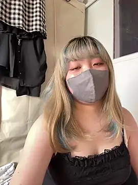 YUNA-yuna online show from January 2025 05:00:01 AM