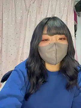 YUNA-yuna online show from February 2025 04:11:02 PM