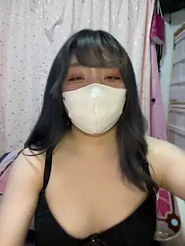 YUNA-yuna online show from February 2025 05:01:02 PM