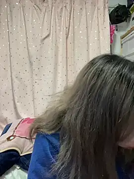 YUNA-yuna online show from March 2025 04:47:02 PM