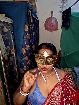 Snapshot of Real_Desi_Couple chatting on April 2026 04:38:02 PM Real Desi Couple online show from April 2026 04:38:02 PM