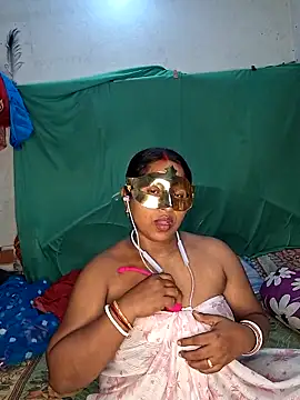 Snapshot of Real_Desi_Couple chatting on May 2026 06:09:01 PM Real Desi Couple online show from May 2026 06:09:01 PM