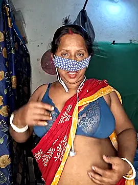 Snapshot of Real_Desi_Couple chatting on June 2026 05:45:01 PM Real Desi Couple online show from June 2026 05:45:01 PM