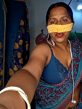 Snapshot of Real_Desi_Couple chatting on June 2026 05:12:02 PM Real Desi Couple online show from June 2026 05:12:02 PM