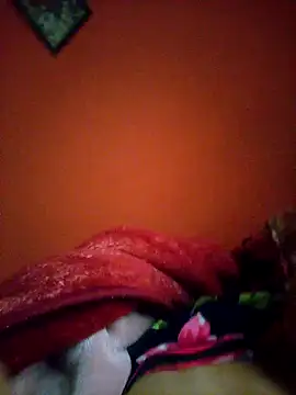 Snapshot of BusyMitt17 chatting on February 2026 01:14:01 AM BusyMitt17 online show from February 2026 01:14:01 AM