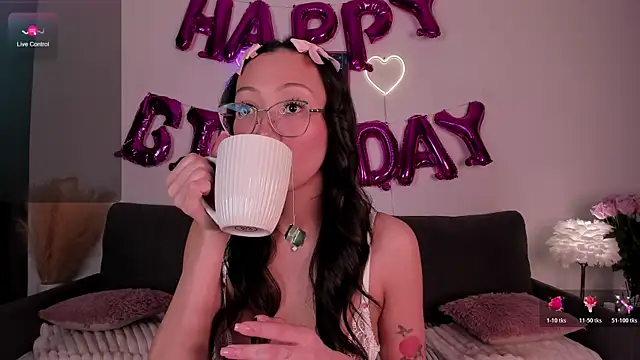 naomi asian online show from April 2026 05:23:01 AM