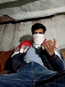 Roni1028 online show from December 2024 02:00:01 PM