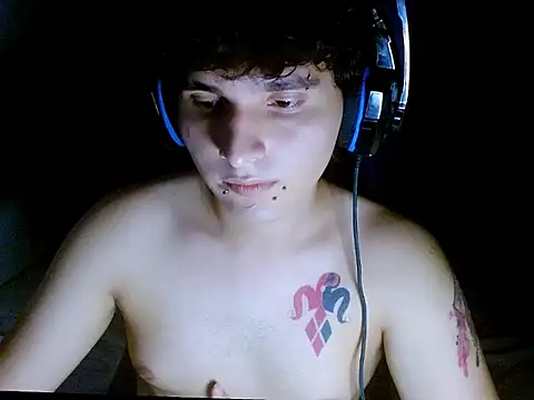 Charley quin online show from April 2026 11:31:01 PM