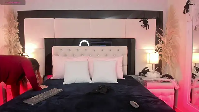 CarlaRossi  online show from October 2025 08:16:02 PM