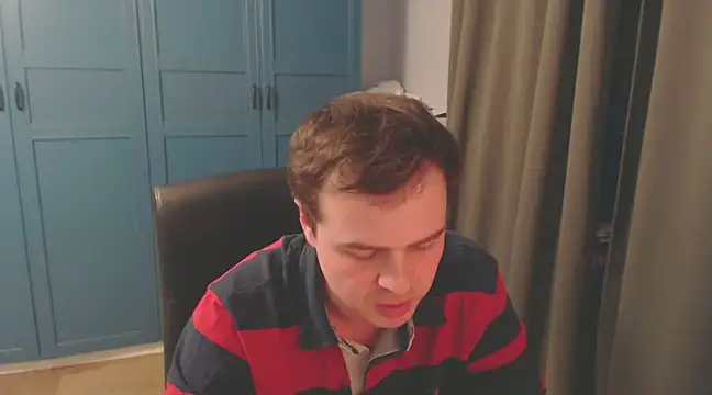 Snapshot of CuteMan33 chatting on January 2025 01:27:01 AM CuteMan33 online show from January 2025 01:27:01 AM