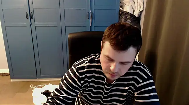 Snapshot of CuteMan33 chatting on March 2025 05:08:02 AM CuteMan33 online show from March 2025 05:08:02 AM