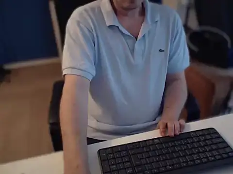CuteMan33 online show from June 2026 03:25:01 AM