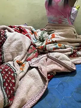 Snapshot of United3 chatting on February 2026 08:29:02 AM United3 online show from February 2026 08:29:02 AM