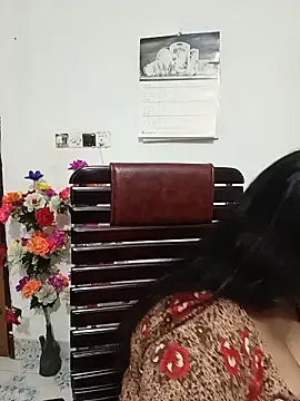 Hot-Angel  online show from May 2026 03:29:01 PM