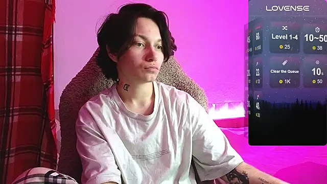 esajukyy online show from November 2025 12:59:01 PM