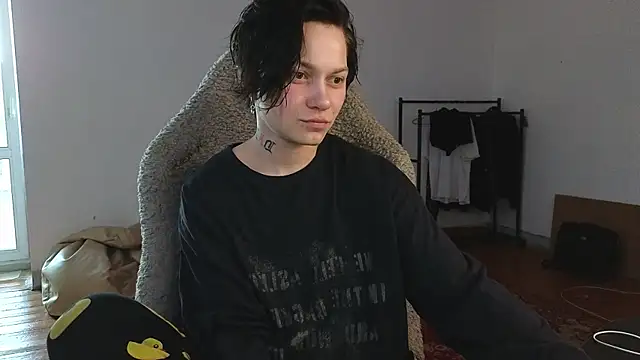 Snapshot of esajukyy chatting on June 2026 12:43:01 PM esajukyy online show from June 2026 12:43:01 PM