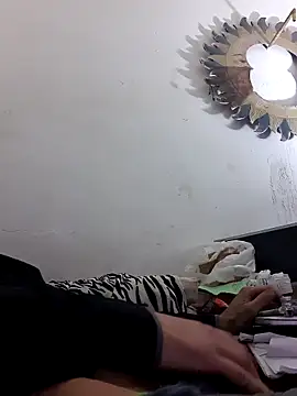 Snapshot of Cuming_Out chatting on February 2026 06:59:02 PM Cuming Out online show from February 2026 06:59:02 PM