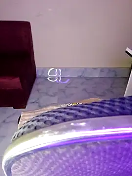 Olivia3 online show from October 2025 09:59:02 PM