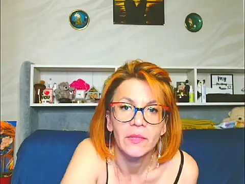 Natali3855 online show from March 2025 06:44:02 PM