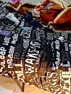 Snapshot of ShadiaStar chatting on January 2025 12:49:01 PM ShadiaStar online show from January 2025 12:49:01 PM