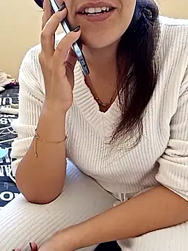 ShadiaStar online show from November 2025 02:06:02 PM