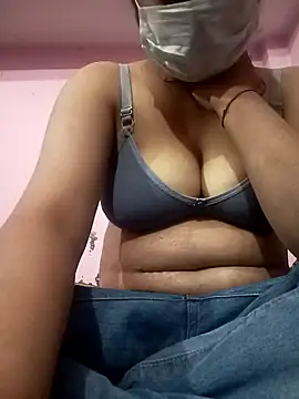 radhika07 online show from December 2024 09:31:01 AM