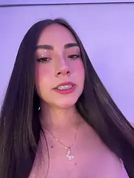 Melody 04 online show from January 2026 02:47:02 AM