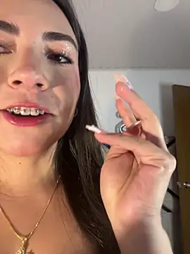 Melody 04 online show from January 2026 04:39:01 AM