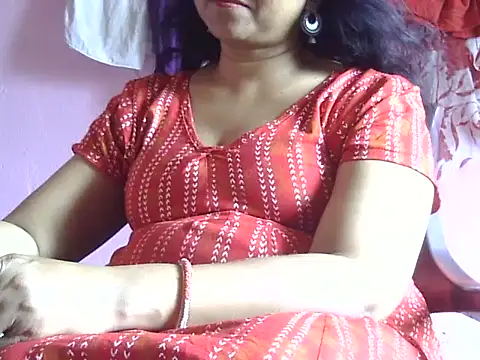 Snapshot of Suhana-sapna chatting on June 2026 05:01:01 AM Suhana-sapna online show from June 2026 05:01:01 AM