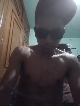 Snapshot of SiperoXxX chatting on May 2026 11:04:01 AM SiperoXxX online show from May 2026 11:04:01 AM