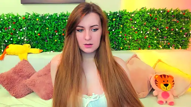 liya gorgeous online show from December 2024 09:01:01 AM