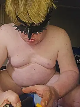 Chilsen1904 online show from April 2026 09:26:02 PM