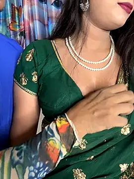 Snapshot of ascuple chatting on November 2025 05:57:01 PM ascuple online show from November 2025 05:57:01 PM