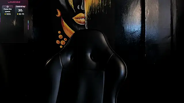 Flynn Riider online show from December 2025 06:47:02 PM