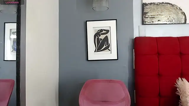  Natassia Dreams online show from February 2025 12:49:02 AM