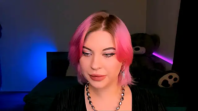 evaharve online show from January 2025 10:43:02 PM