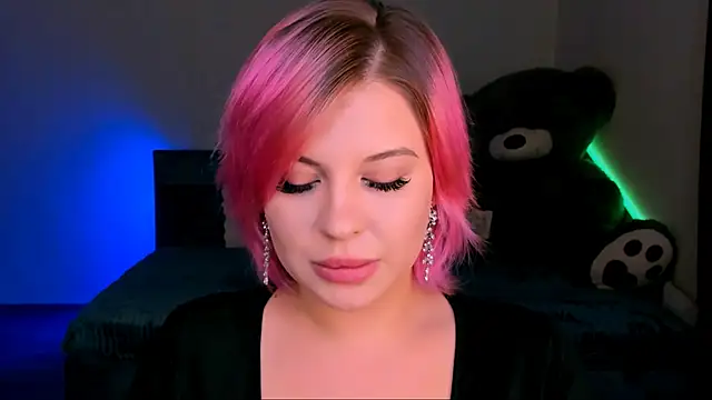 evaharve online show from January 2025 07:04:02 PM