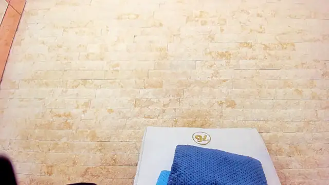 mia roldan  online show from January 2026 12:40:02 PM