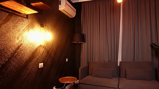 MuseSolis online show from January 2025 10:28:02 PM