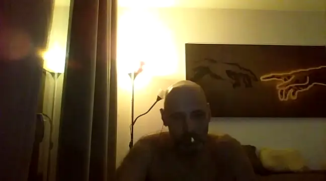 Avamereandmikel online show from December 2024 07:41:02 PM