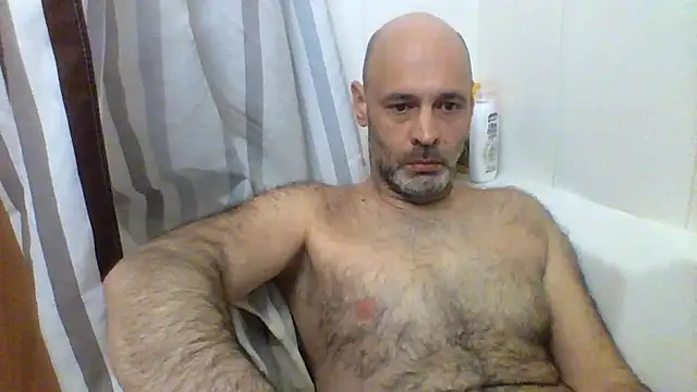 Avamereandmikel online show from February 2026 03:09:02 PM