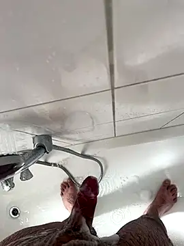 Snapshot of Loco42- chatting on September 2025 12:26:01 PM Loco42- online show from September 2025 12:26:01 PM